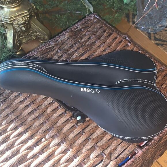 Gel Max Seat Pad  - Picture 3 of 8